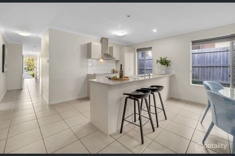 Property photo of 23 Meadows Circuit Bellbird Park QLD 4300