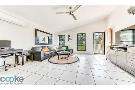 Property photo of 13 Mei-Lynn Way Taranganba QLD 4703