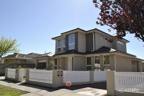 1/2 Beswick St, Clayton South, VIC 3169