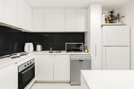 Property photo of 30/2-4 William Street Murrumbeena VIC 3163