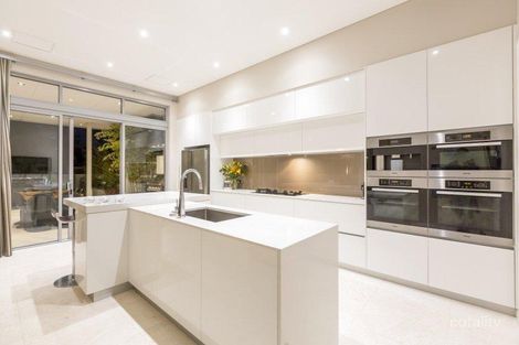 Property photo of 32 Omaroo Terrace City Beach WA 6015