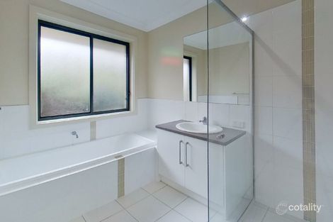 Property photo of 13 Saunders Close Mount Barker SA 5251