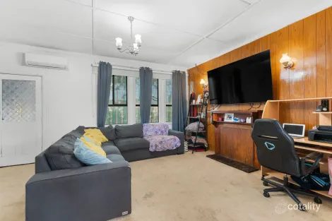 Property photo of 11 Tiller Street Tailem Bend SA 5260