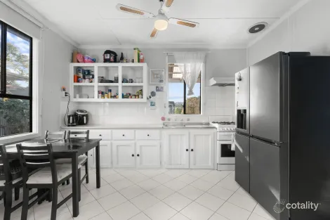 Property photo of 11 Tiller Street Tailem Bend SA 5260