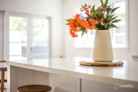 Property photo of 2 Warri Crescent Macmasters Beach NSW 2251