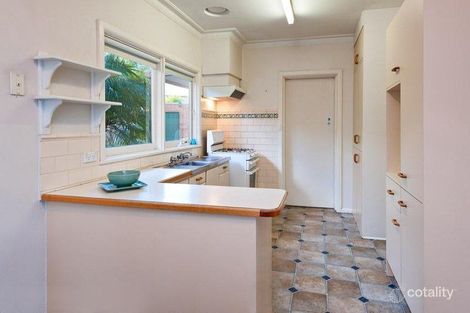 Property photo of 21 Amiet Street Greensborough VIC 3088