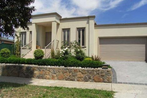 21 Alain Ave, South Morang, VIC 3752