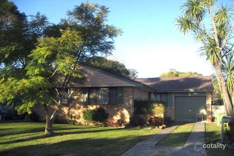 8 Parkhill Rd, Wyoming, NSW 2250