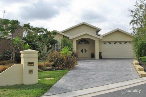 7 Andrea Ct, Taylors Lakes, VIC 3038