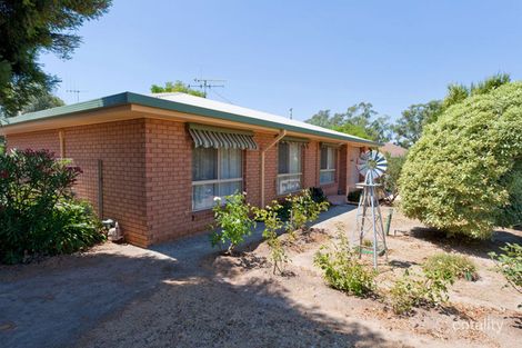 Property photo of 8 Pittaway Street Kangaroo Flat VIC 3555