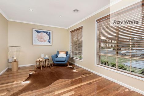 Property photo of 35 Buttercup Grove Bundoora VIC 3083