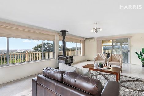 37 Warri Parri Dr, Flagstaff Hill, SA 5159