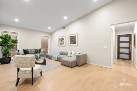 Property photo of 24 Wilkiea Crescent Cranbourne North VIC 3977