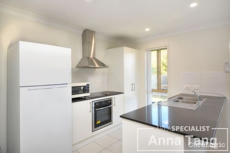 Property photo of 33 Parkland Circuit Pimpama QLD 4209