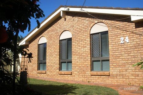 24 Newhaven St, Alexandra Hills, QLD 4161