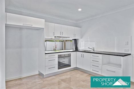Property photo of 2/2C Krait Street Trinity Park QLD 4879