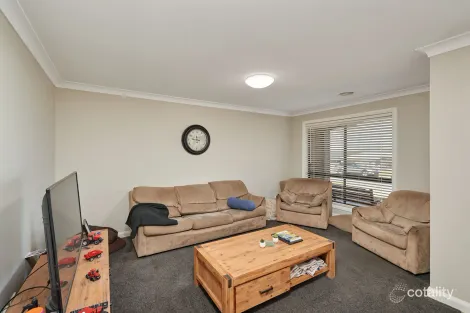 Property photo of 41 Durack Circuit Boorooma NSW 2650