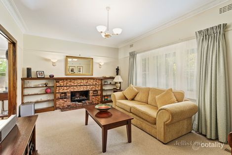 Property photo of 34 Shady Grove Nunawading VIC 3131