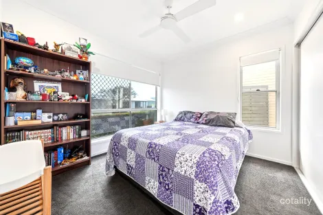 Property photo of 45 Meadows Boulevard Strathpine QLD 4500