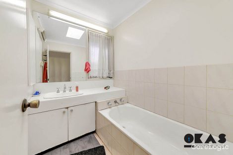 Property photo of 26 Field Street Craigieburn VIC 3064