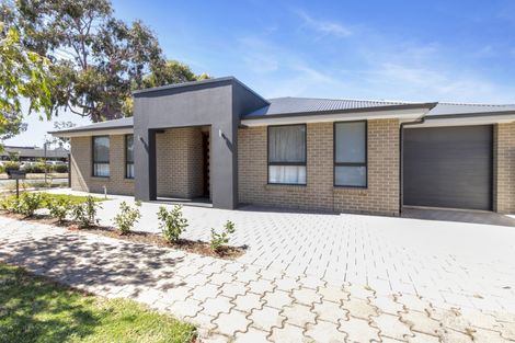 27 Craig St, Greenacres, SA 5086