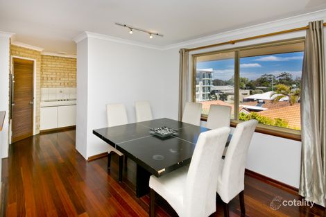 2/17 Wheatcroft St, Scarborough, WA 6019