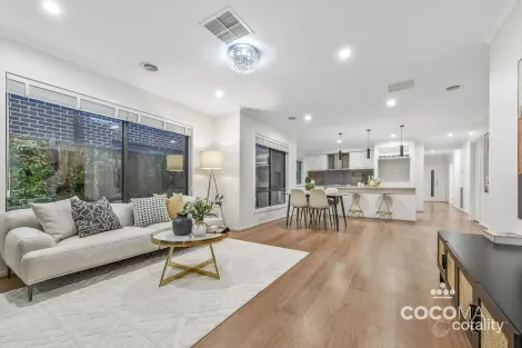 Property photo of 34 Aspect Drive Keysborough VIC 3173