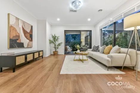 Property photo of 34 Aspect Drive Keysborough VIC 3173