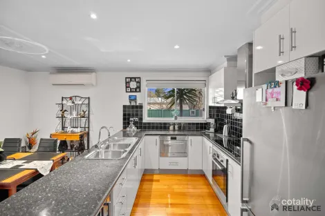 Property photo of 6 Raglan Street Wallan VIC 3756