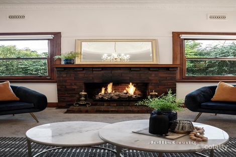 Property photo of 19 Mt Dandenong Road Ringwood East VIC 3135