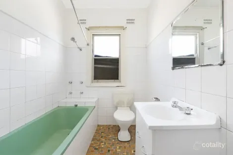 Property photo of 60 Mount Keira Road West Wollongong NSW 2500