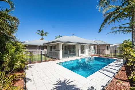 2 Teal Bvd, Banksia Beach, QLD 4507