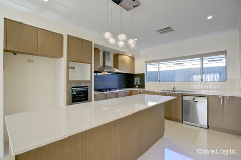 Property photo of 31 Mirima Way Wandi WA 6167
