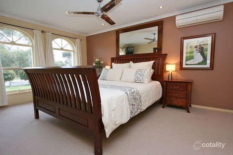 Property photo of 16 Gleeson Grove Evanston Park SA 5116