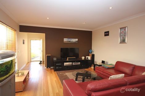 Property photo of 2/32 Henry Street Tighes Hill NSW 2297
