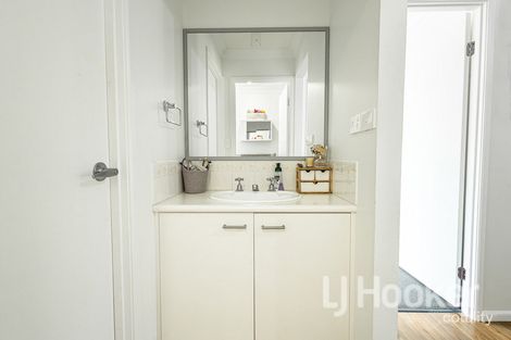 Property photo of 26 Roulstone Crescent Sanctuary Point NSW 2540