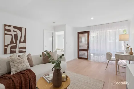 2 Rosewood Hts, Craigie, WA 6025