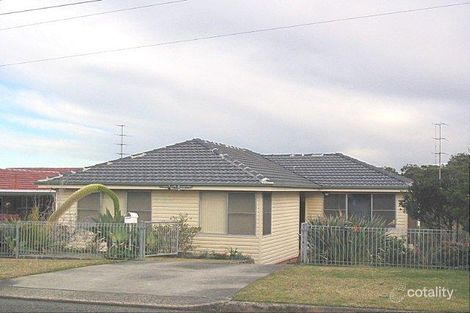 30 Arnold St, Charlestown, NSW 2290