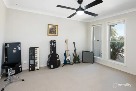Property photo of 40 Felling Drive Maudsland QLD 4210