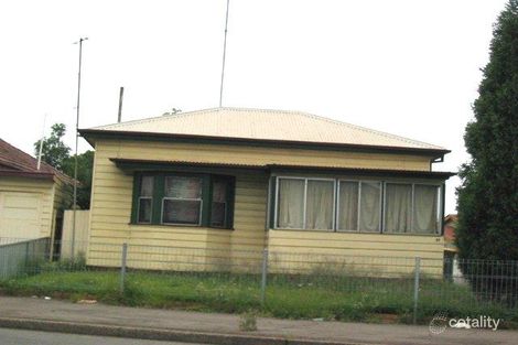 33 Hanbury St, Mayfield, NSW 2304