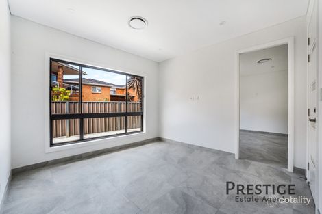 Property photo of 16 Belfield Road Edensor Park NSW 2176