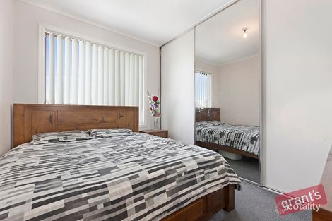 Property photo of 4/60 Spring Square Hallam VIC 3803