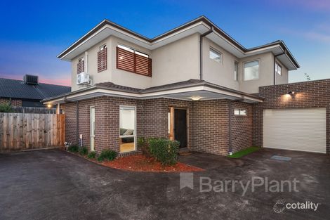 Property photo of 2/135 Berrabri Drive Scoresby VIC 3179