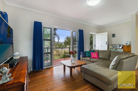 Property photo of 7 Waratah Avenue Graceville QLD 4075