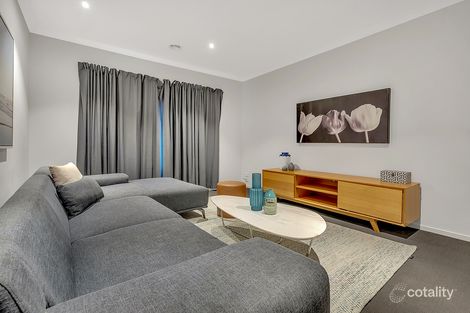 Property photo of 10 Melody Way Mickleham VIC 3064