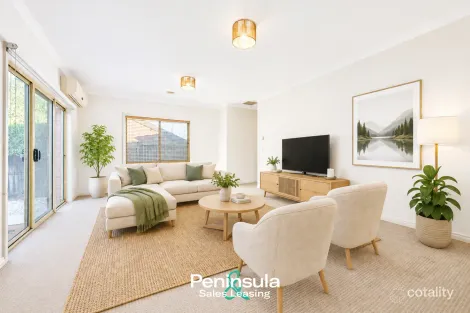Property photo of 2/42-44 Inglis Road Berwick VIC 3806