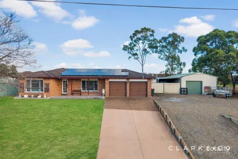 Property photo of 20 Freeman Drive Lochinvar NSW 2321