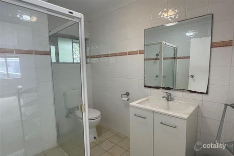 4/10 Pine Ave, Surfers Paradise, QLD 4217