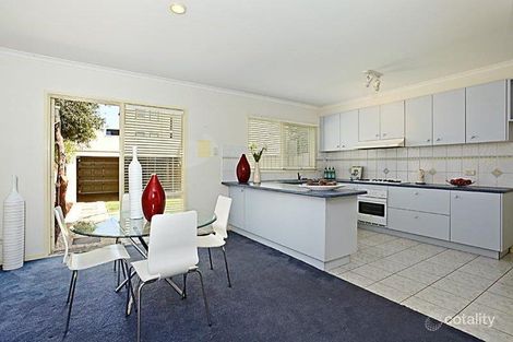 81 The Crescent, Kensington, VIC 3031