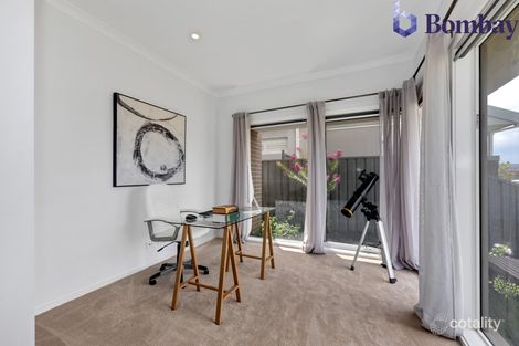 Property photo of 61 Horizon Boulevard Greenvale VIC 3059